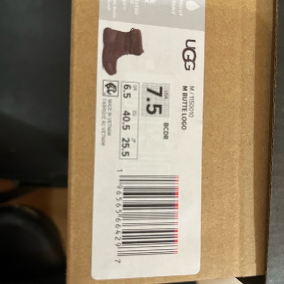 ugg boots - Picture 5 of 5